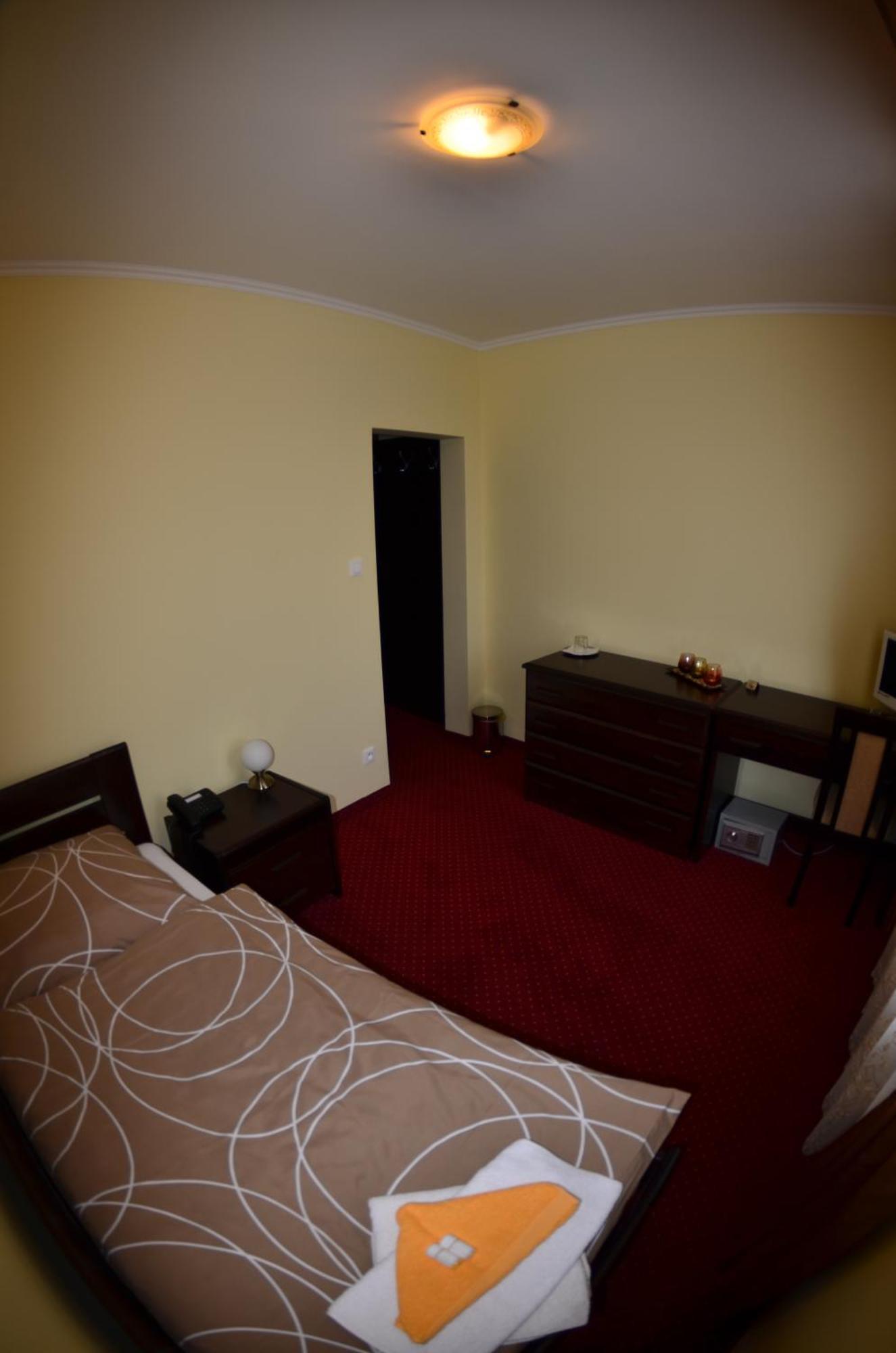 Hotel Europa Liptovsky Mikulas Room photo
